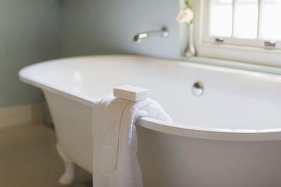 Top Bathtub Installation Companies in Tallmadge, OH